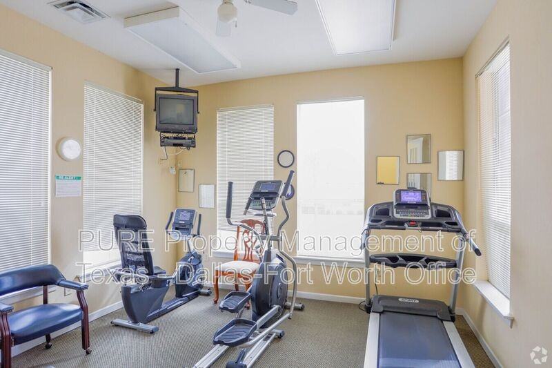 400 Glade Rd #104 - Photo 6 of 23