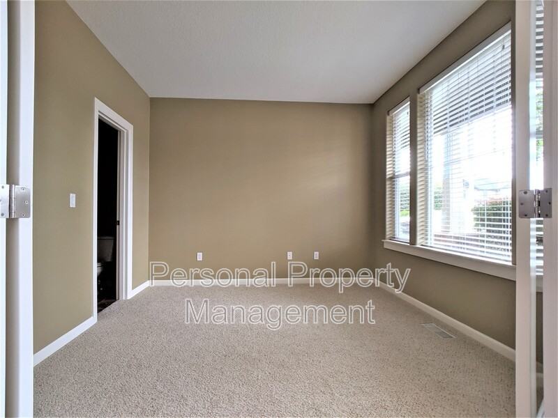 10405 Ne 98th Ave - Photo 3 of 28