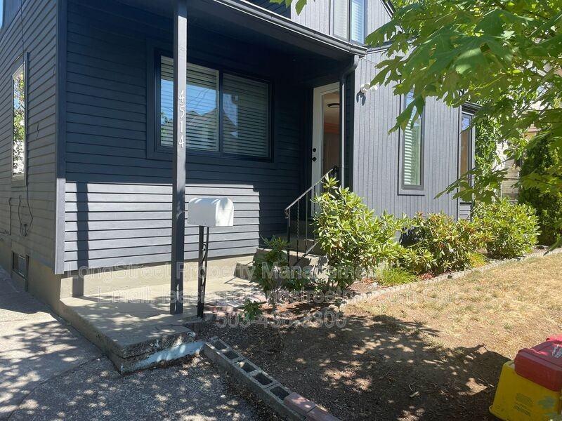 4514 Ne 18th Ave - Photo 2 of 45
