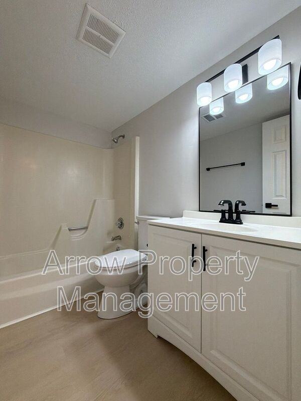3619 N 60th St #24 - Photo 3 of 7