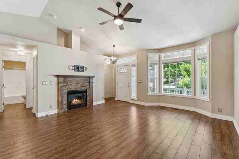 8284 W Galactic Ct - Photo 7 of 40