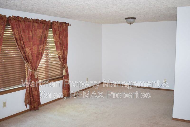 2860 Frazier Ln - Photo 2 of 20