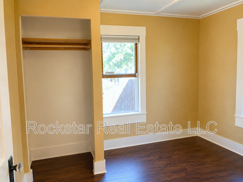 717 S Ferrall St - Photo 5 of 15