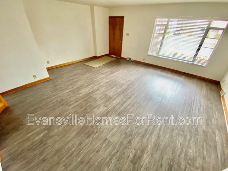 2167 E Powell Ave - Photo 2 of 11