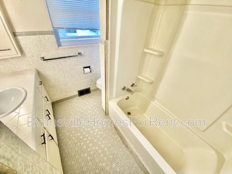 2167 E Powell Ave - Photo 7 of 11