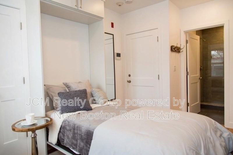 16 5th St #15 - Photo 4 of 20