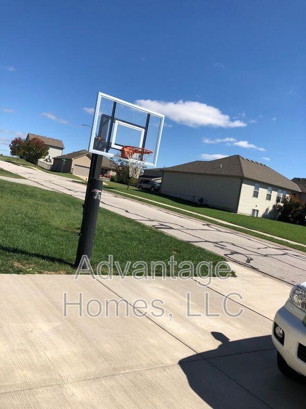 14259 Oakland Ct - Photo 3 of 38