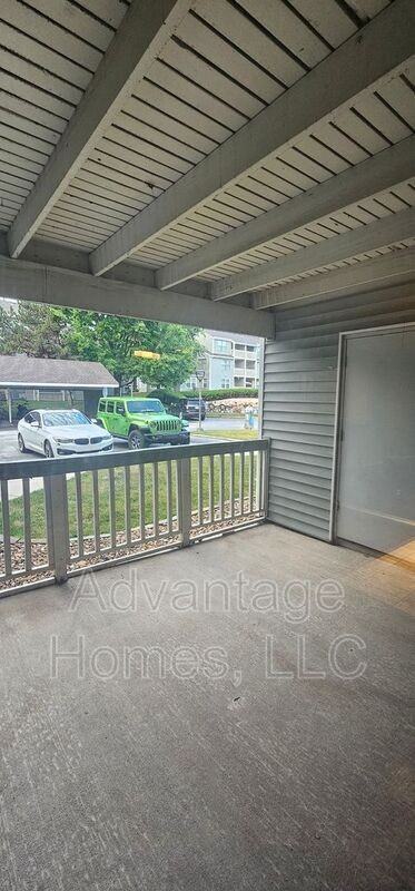 8793 W 106th Ter - Photo 3 of 35