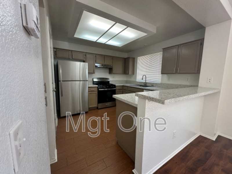 1240 Lilac Ridge Dr - Photo 2 of 23