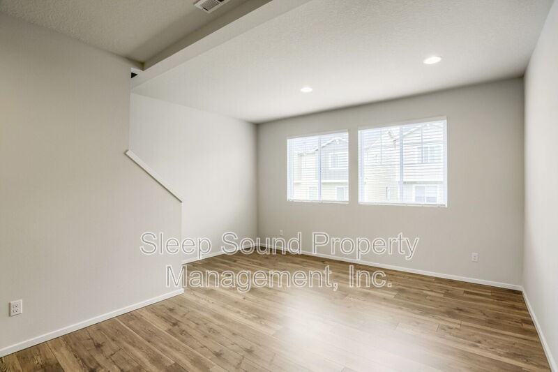 7803 Nw Spirea St - Photo 6 of 28