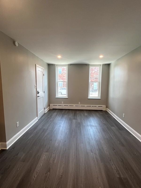 1738 Wolf St - Photo 3 of 19