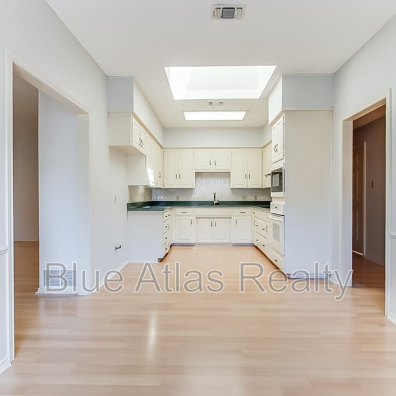5727 Ridgerock Rd - Photo 6 of 25