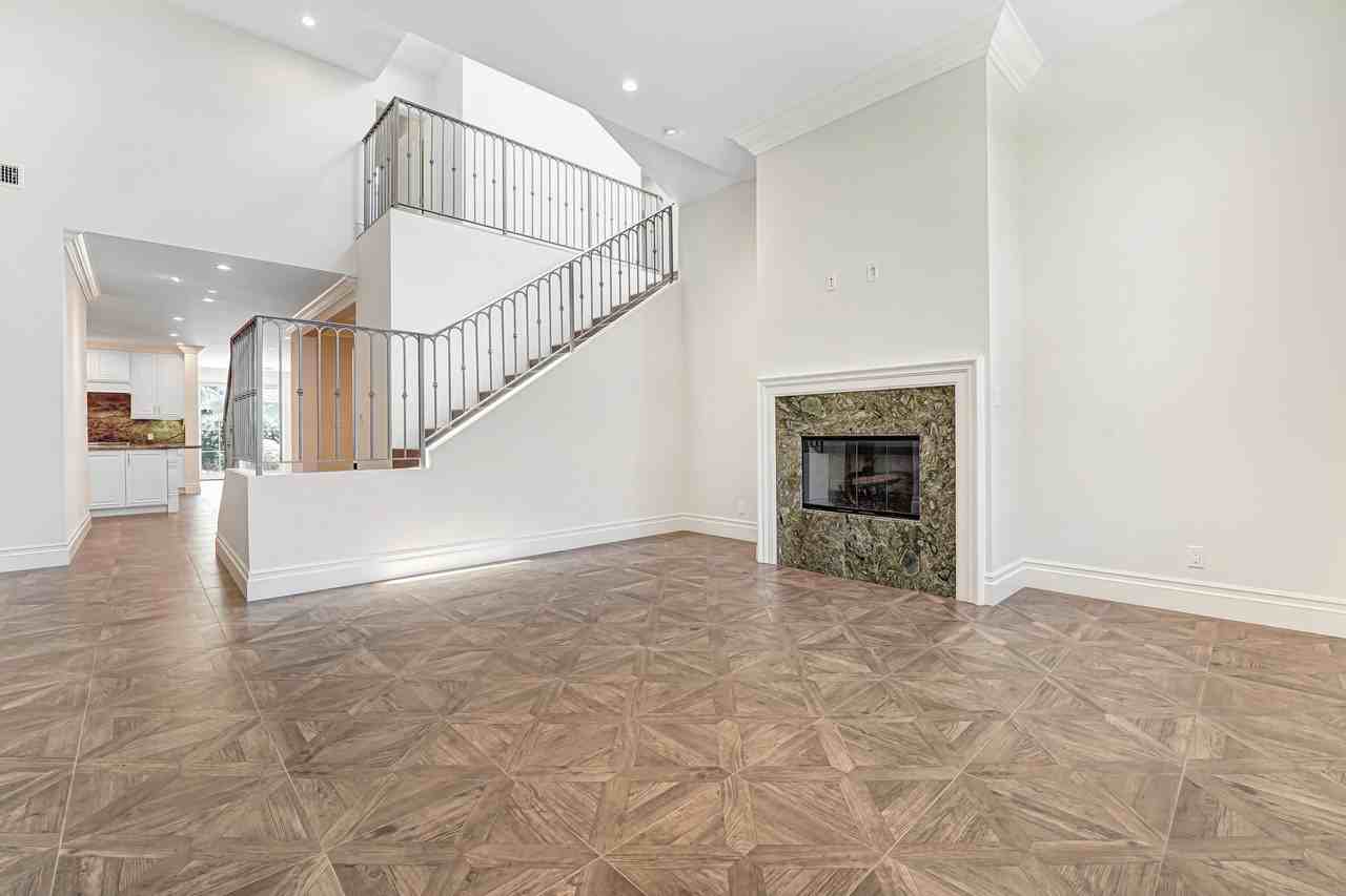 1714 West Oak Street - Photo 6 of 25