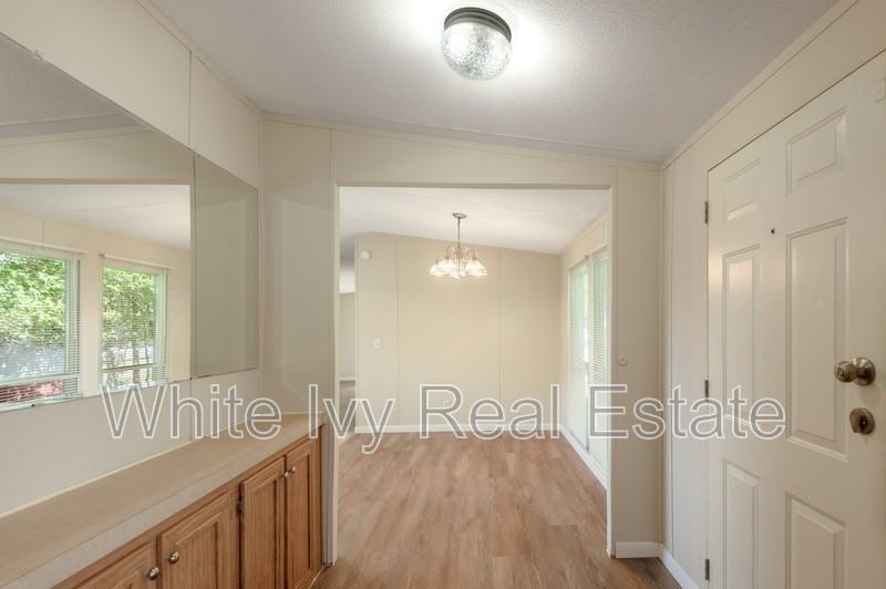 1961 Quality Blvd #12 - Photo 5 of 30