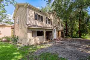 featured image of 811 Sam Houston Ave #A