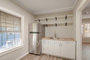 featured image of 811 Sam Houston Ave #A