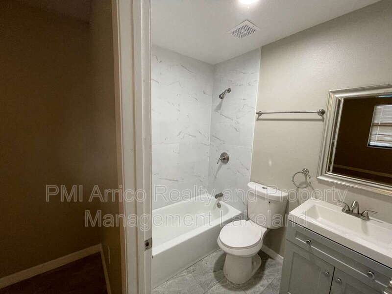 323 W Belmar St - Photo 7 of 8