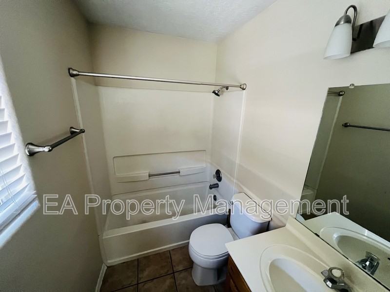 4257 Altura Mesa Ln Ne - Photo 7 of 15