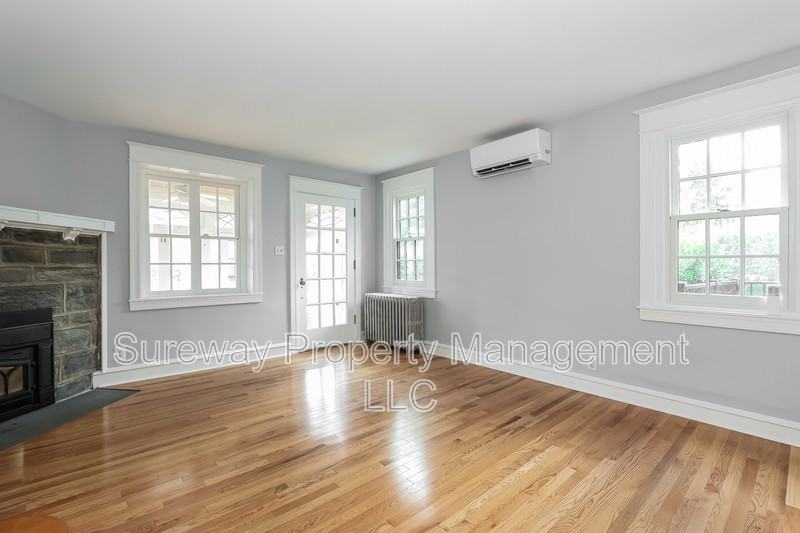 501 Kenilworth Rd - Photo 3 of 15