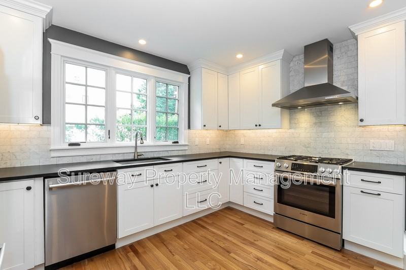 501 Kenilworth Rd - Photo 6 of 15
