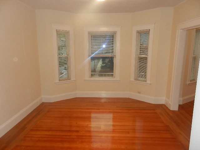 16 Faneuil Rd - Photo 7 of 14