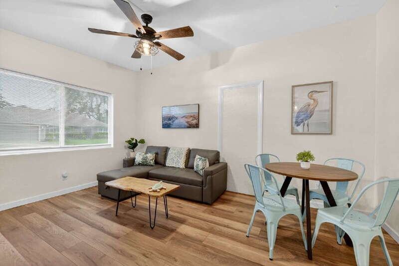 312 Ocean Ave #B - Photo 6 of 17