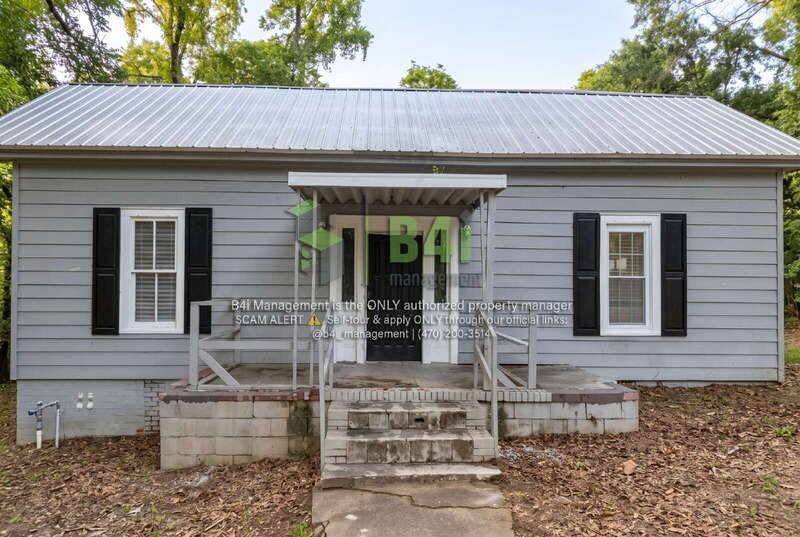 108 Gilman St Se - Photo 3 of 14