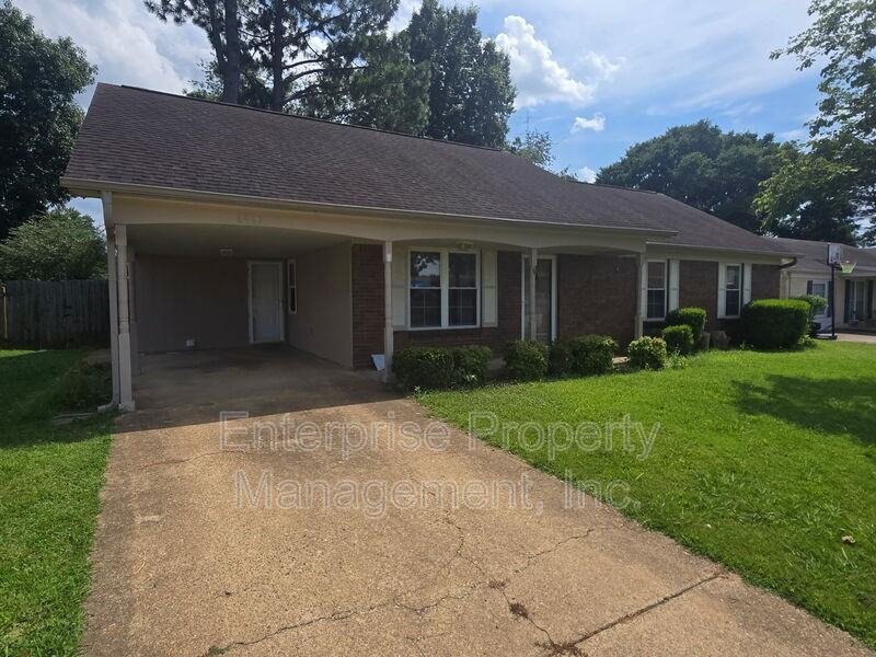 6967 Dawnhill Rd - Photo 2 of 21