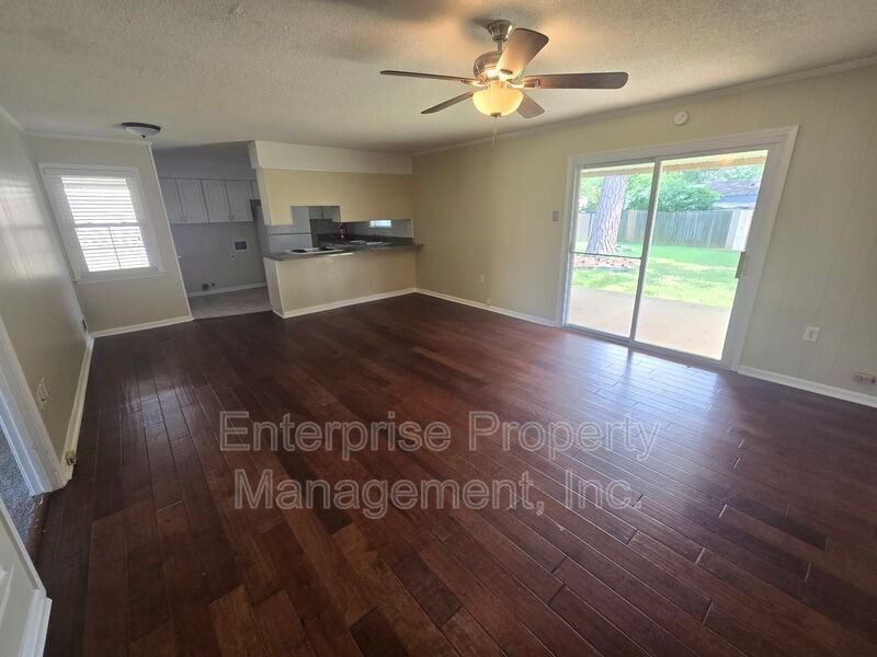 6967 Dawnhill Rd - Photo 7 of 21