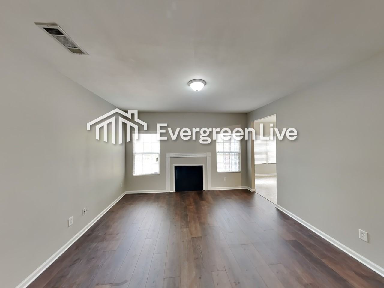 5060 Pioneer Pkwy - Photo 3 of 16