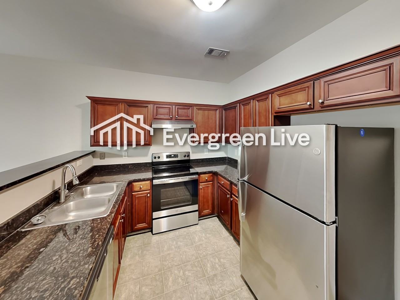 5060 Pioneer Pkwy - Photo 4 of 16