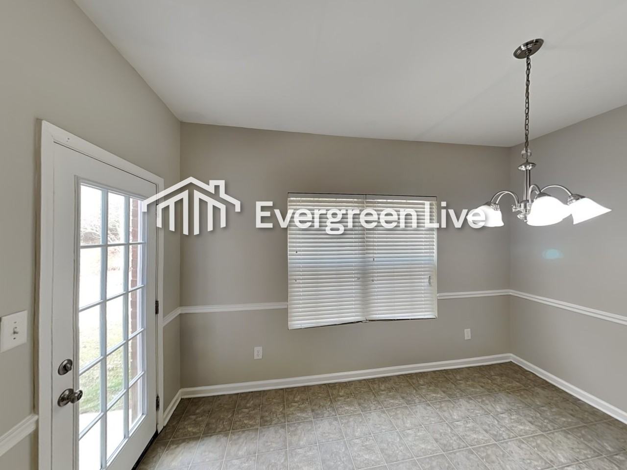 5060 Pioneer Pkwy - Photo 5 of 16