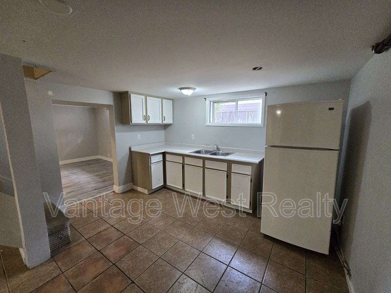320 - Photo 3 of 21