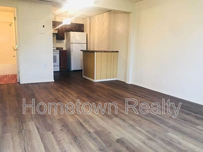 1225 S Lee Ave #A - Photo 2 of 9