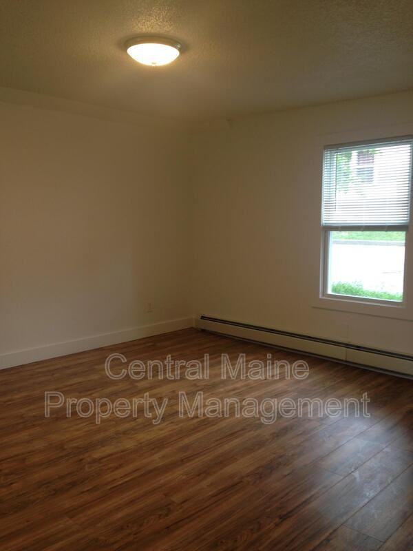 206 Park St #7 - Photo 3 of 4