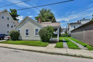 featured image of 1 Oak St