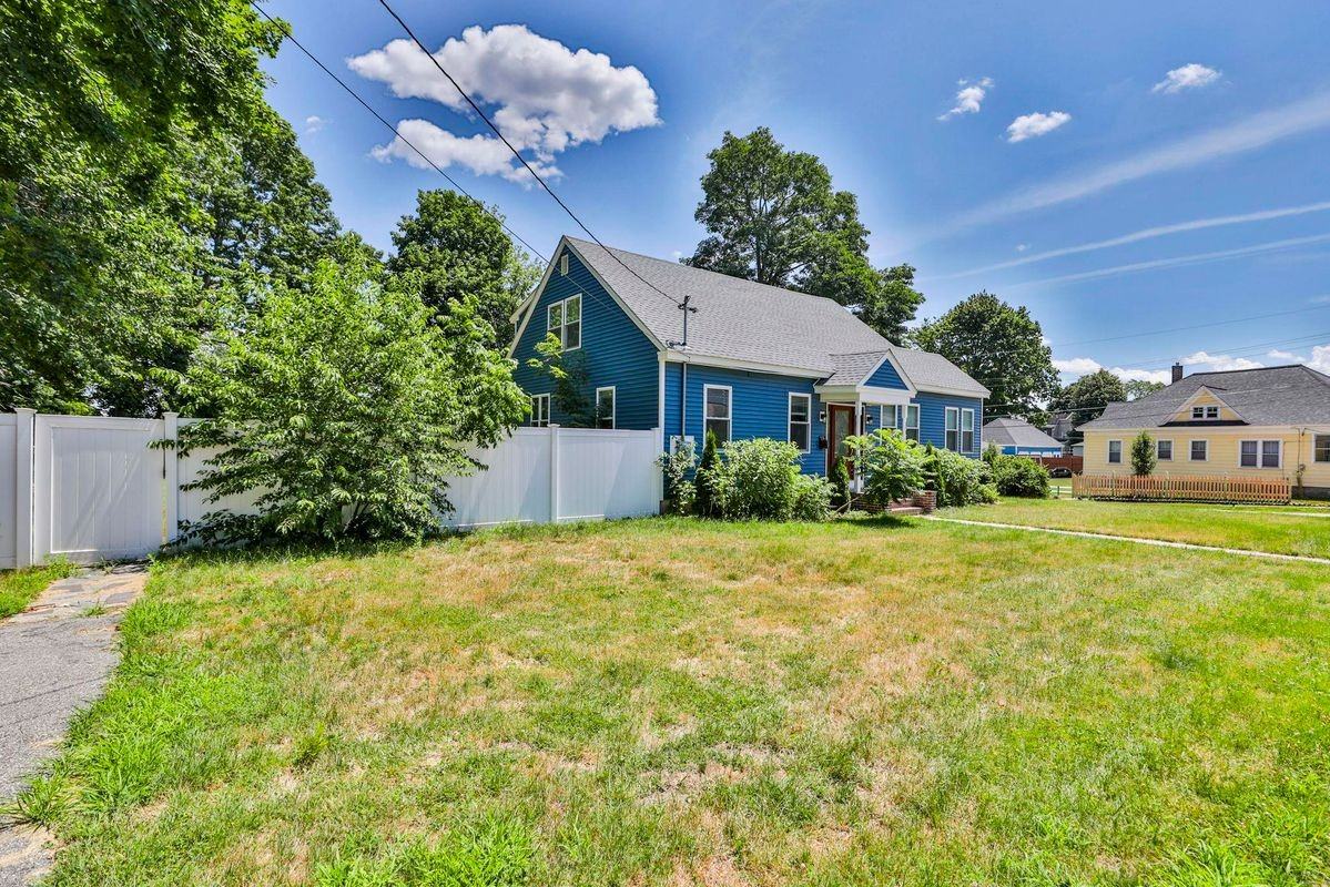 151 Tolles St - Photo 3 of 35