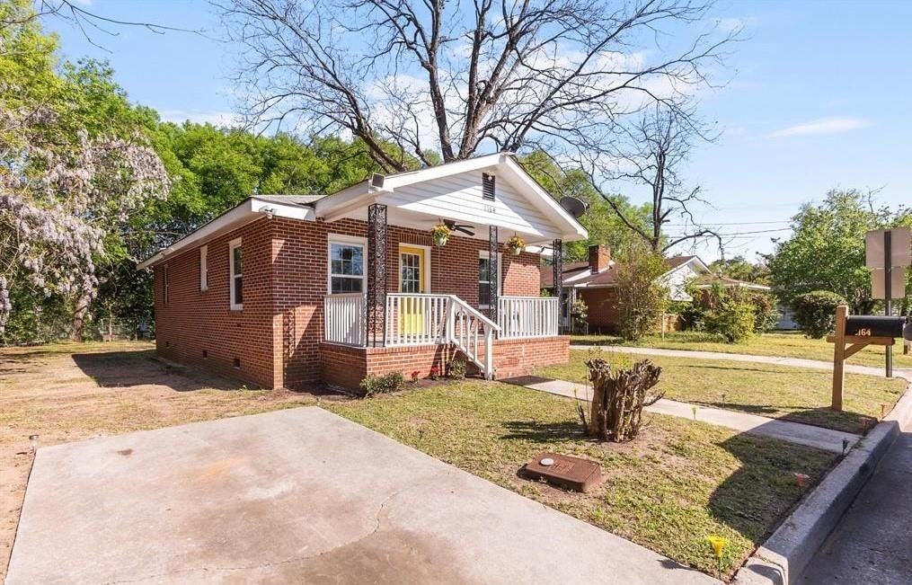 2164 Monroe Ave