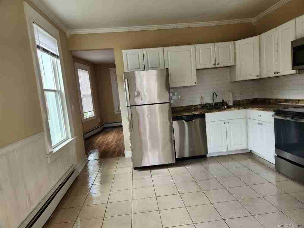 368 Migeon Ave ##1 - Photo 3 of 6