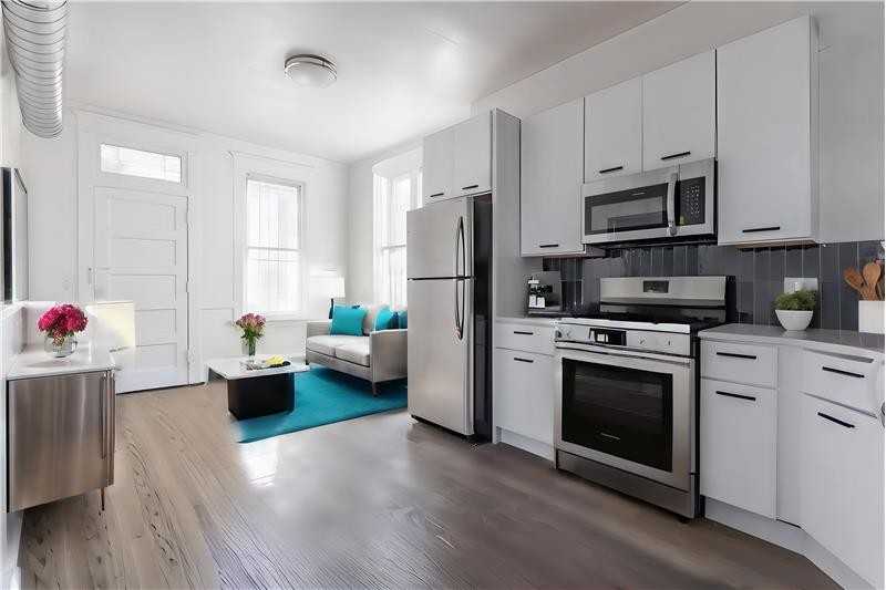 1841 N Kedzie Ave #2