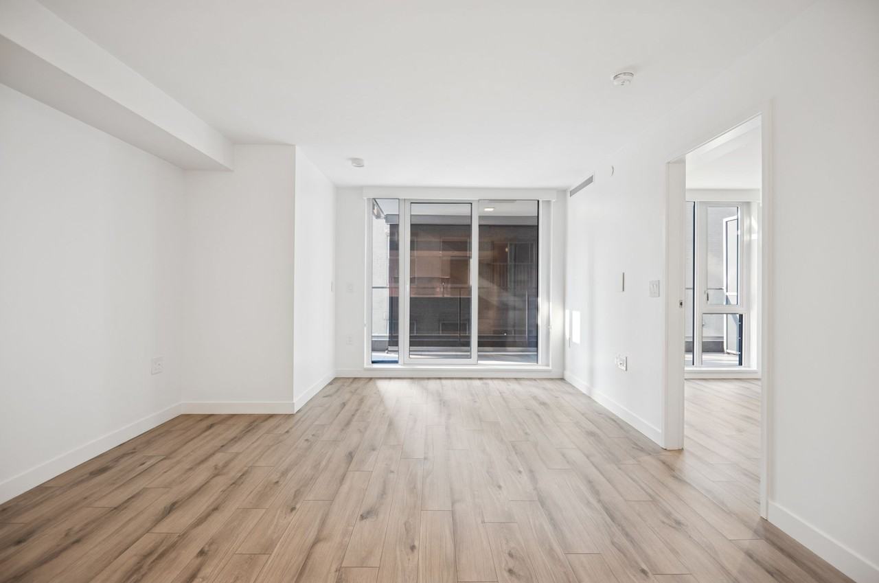 1107 Richards Street - Photo 10