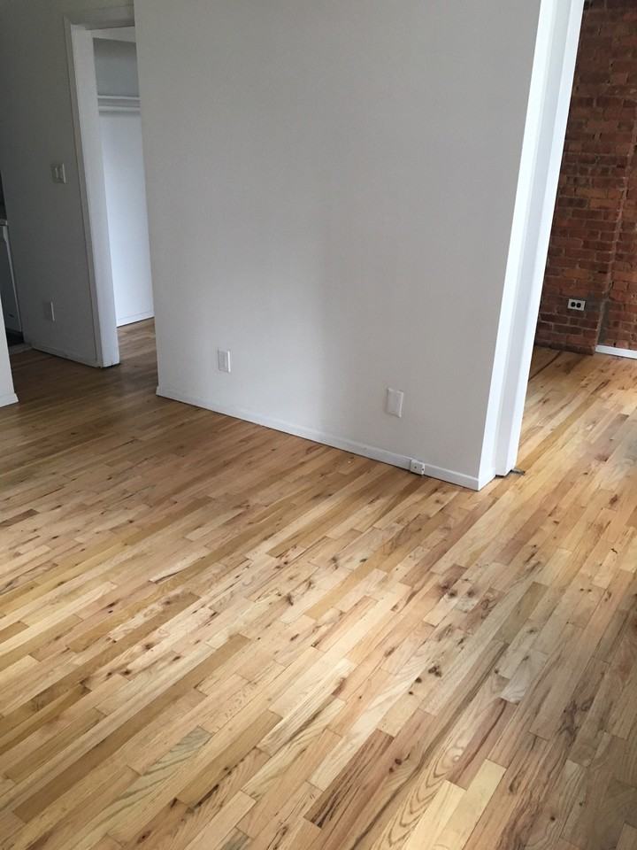 1122 3rd Ave - Photo 2 of 6