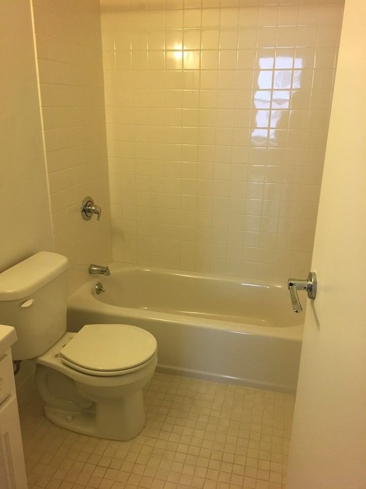 1122 3rd Ave - Photo 6 of 6