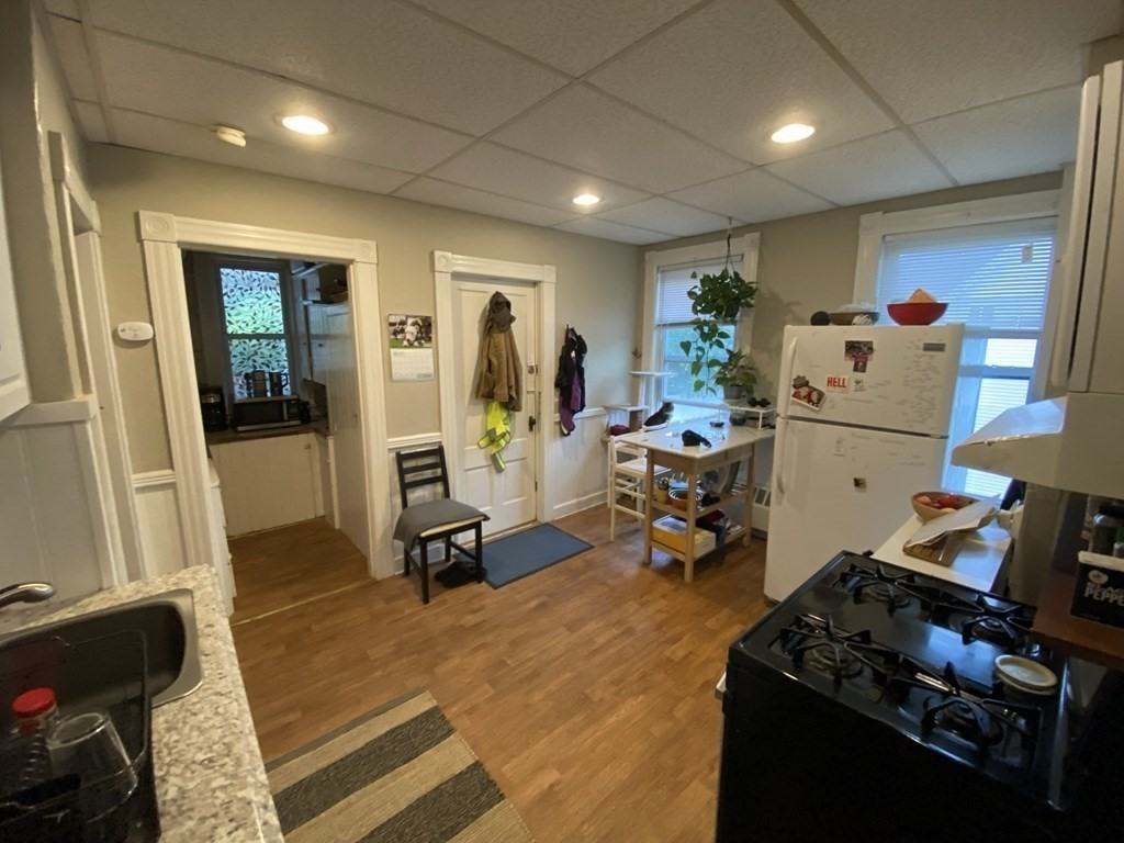 Shattuck St #2 - Photo 7 of 10