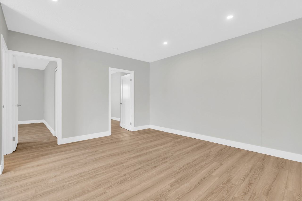 1220 Hamilton St #3 - Photo 4 of 9