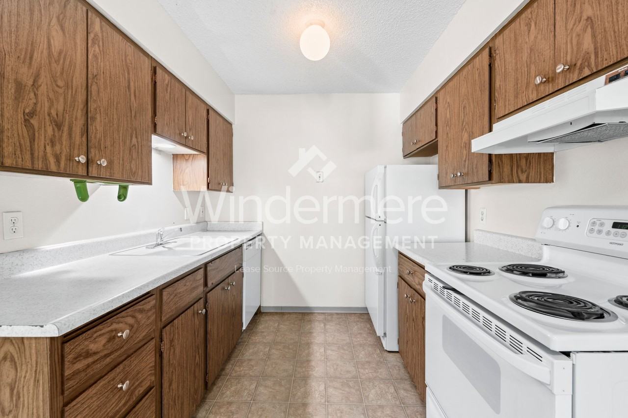 1611 W. 6th Ave - Photo 7 of 14