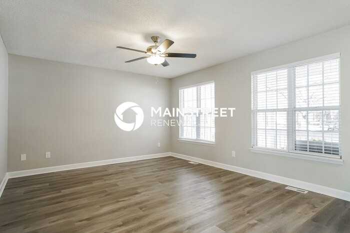1506 E Lenoir St - Photo 4 of 16