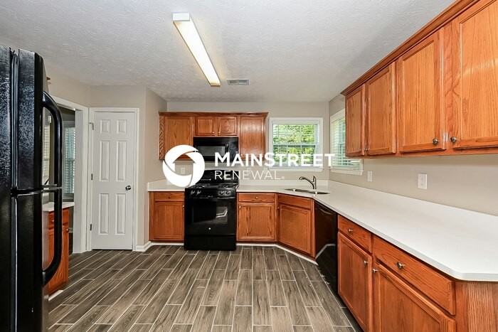 193 Horseshoe Bnd - Photo 7 of 17