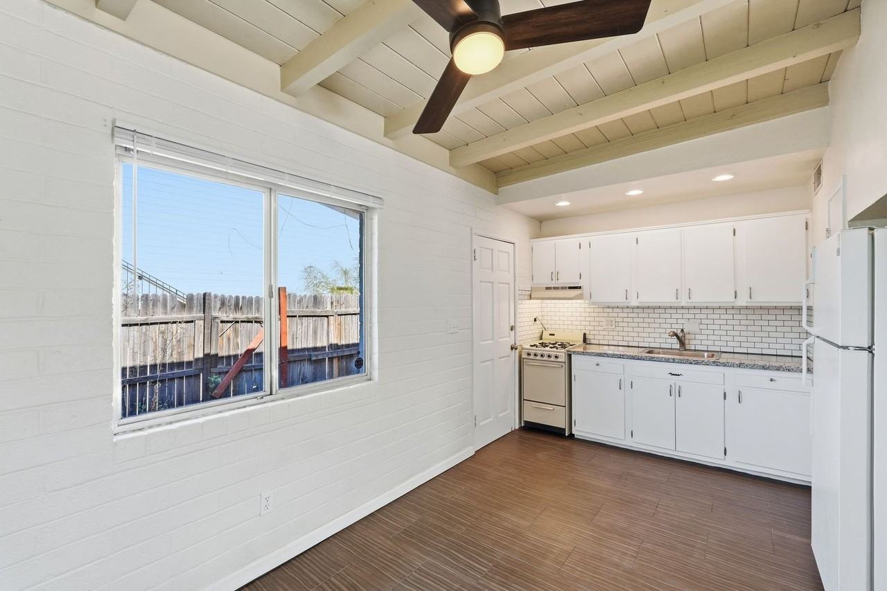 610 E Drachman St ##612 - Photo 6 of 15