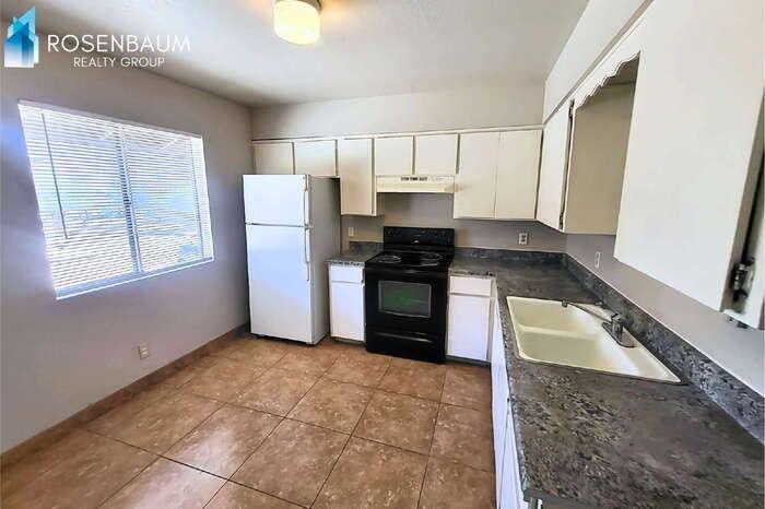 1746 E 6th Ave #1746 - Photo 4 of 5
